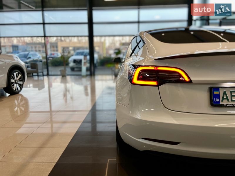 Седан Tesla Model 3 2022 в Вінниці фото 10 Седан Tesla Model 3 2022 в Вінниці