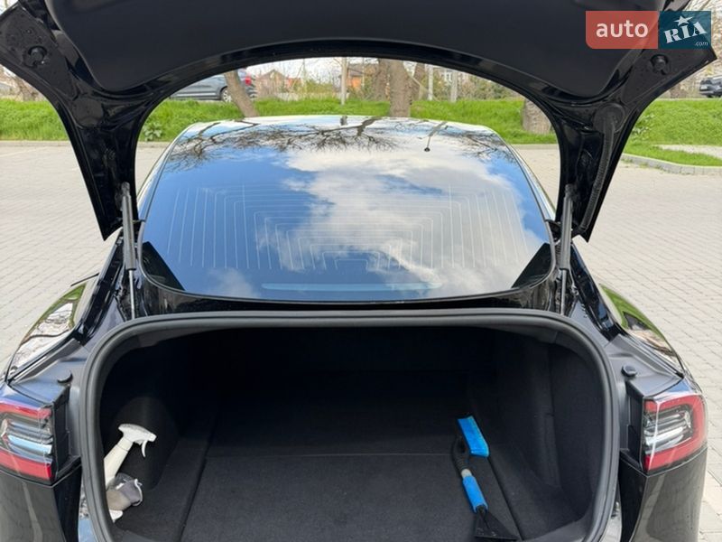Седан Tesla Model 3 2020 в Одесі фото 6 Седан Tesla Model 3 2020 в Одесі