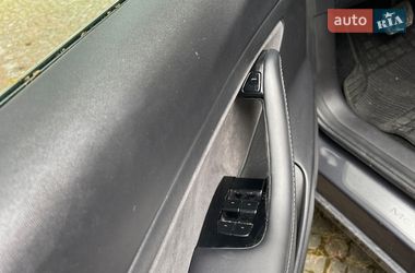 Седан Tesla Model 3 2020 в Тернополе