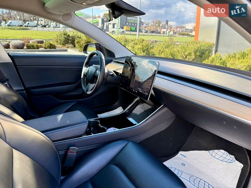 Седан Tesla Model 3 2019 в Харкові фото 7 Седан Tesla Model 3 2019 в Харкові