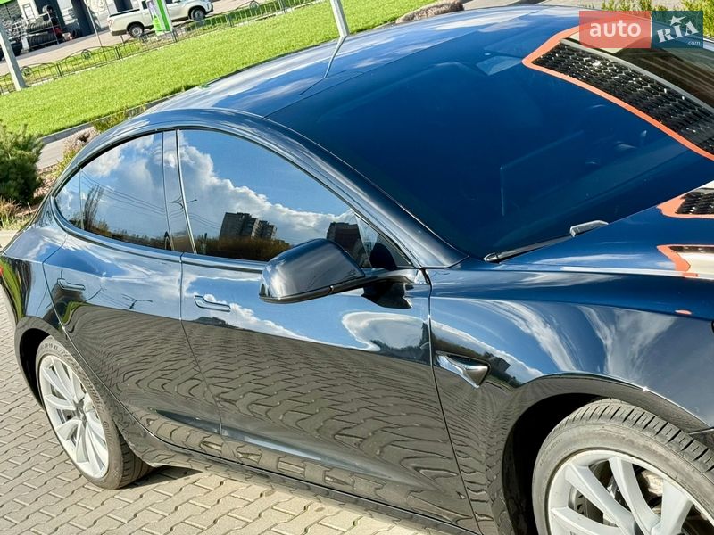 Седан Tesla Model 3 2019 в Харкові