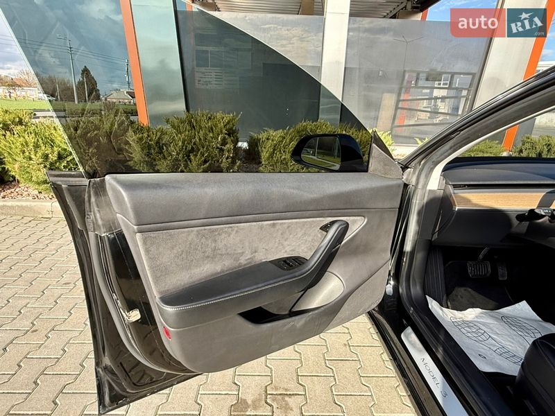 Седан Tesla Model 3 2019 в Харкові фото 33 Седан Tesla Model 3 2019 в Харкові
