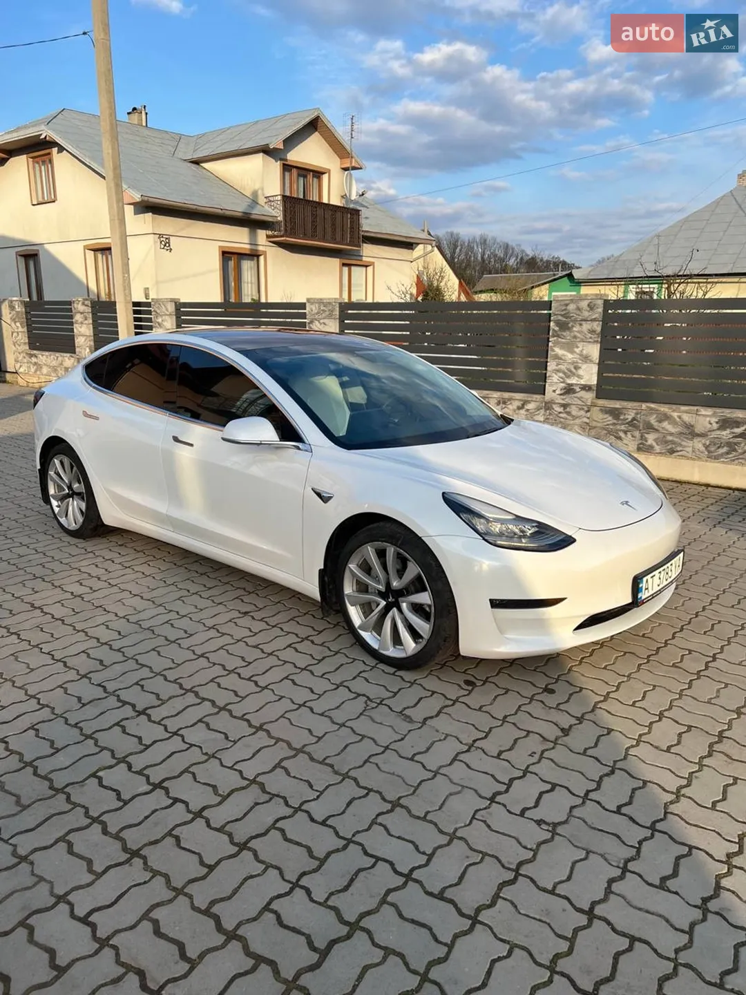2018 Tesla Model 3 - мініатюра 5