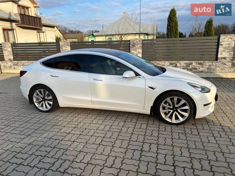 Седан Tesla Model 3 2018 в Долине фото 3 Седан Tesla Model 3 2018 в Долине