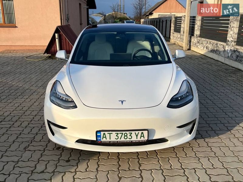 Седан Tesla Model 3 2018 в Долине фото 5 Седан Tesla Model 3 2018 в Долине