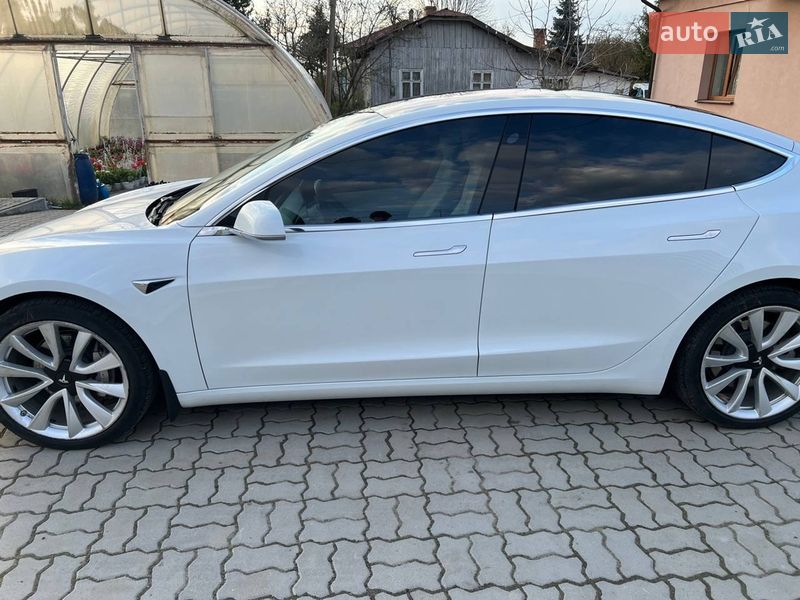 Седан Tesla Model 3 2018 в Долине фото 11 Седан Tesla Model 3 2018 в Долине