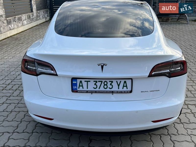 Седан Tesla Model 3 2018 в Долине фото 14 Седан Tesla Model 3 2018 в Долине