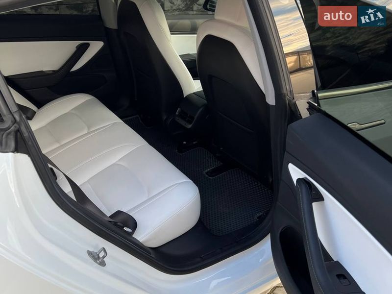 Седан Tesla Model 3 2018 в Долине фото 15 Седан Tesla Model 3 2018 в Долине
