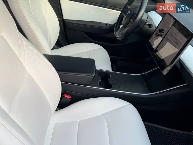 Седан Tesla Model 3 2018 в Долине фото 18 Седан Tesla Model 3 2018 в Долине