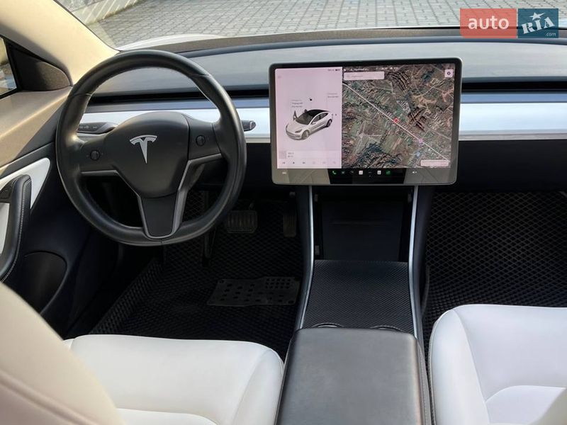 Седан Tesla Model 3 2018 в Долине фото 19 Седан Tesla Model 3 2018 в Долине