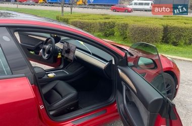 Седан Tesla Model 3 2022 в Дніпрі