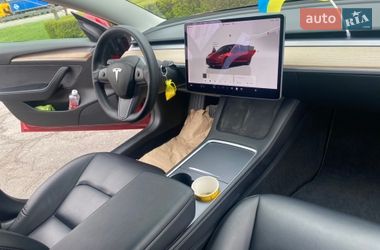 Седан Tesla Model 3 2022 в Дніпрі