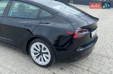 Седан Tesla Model 3 2022 в Львові