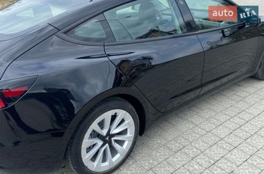 Седан Tesla Model 3 2022 в Львове