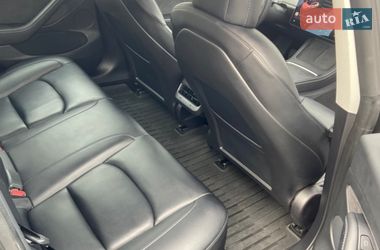 Седан Tesla Model 3 2022 в Львове