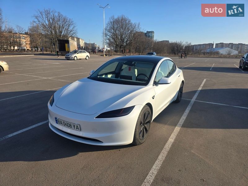 Седан Tesla Model 3 2025 в Кропивницком фото 7 Седан Tesla Model 3 2025 в Кропивницком