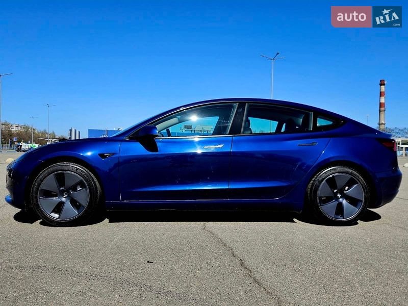 Седан Tesla Model 3 2022 в Днепре фото 5 Седан Tesla Model 3 2022 в Днепре