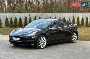 Седан Tesla Model 3 2018 в Луцьку