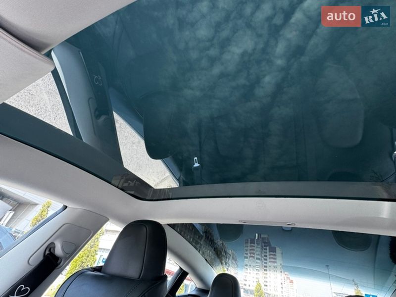 Седан Tesla Model 3 2019 в Львове фото 12 Седан Tesla Model 3 2019 в Львове