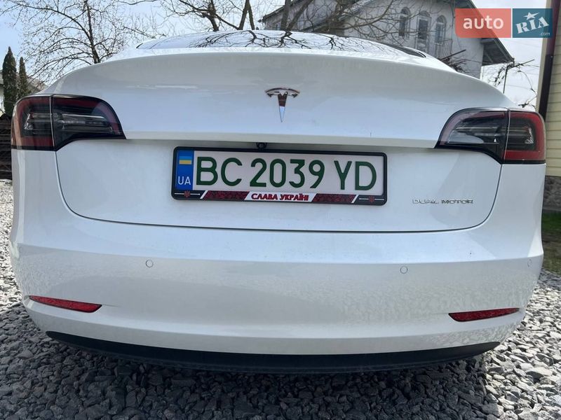 Седан Tesla Model 3 2022 в Дрогобичі фото 16 Седан Tesla Model 3 2022 в Дрогобичі