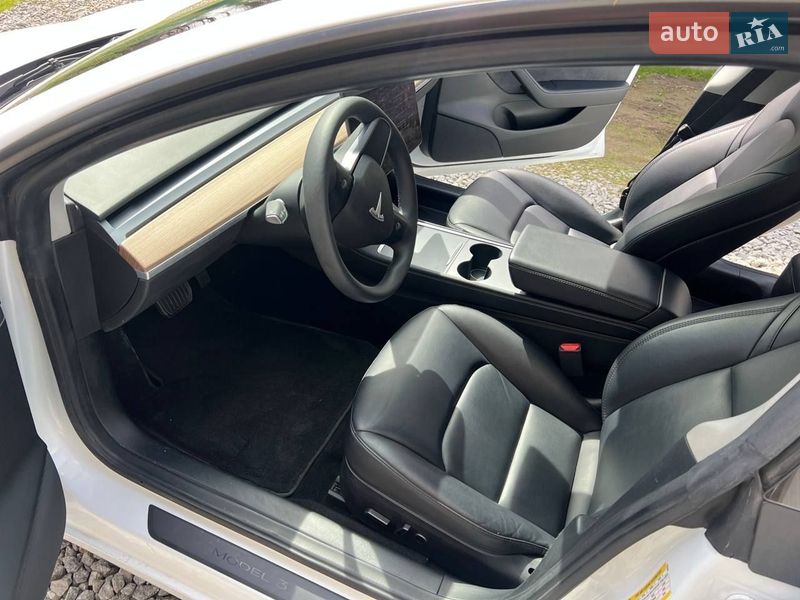 Седан Tesla Model 3 2022 в Дрогобичі фото 40 Седан Tesla Model 3 2022 в Дрогобичі