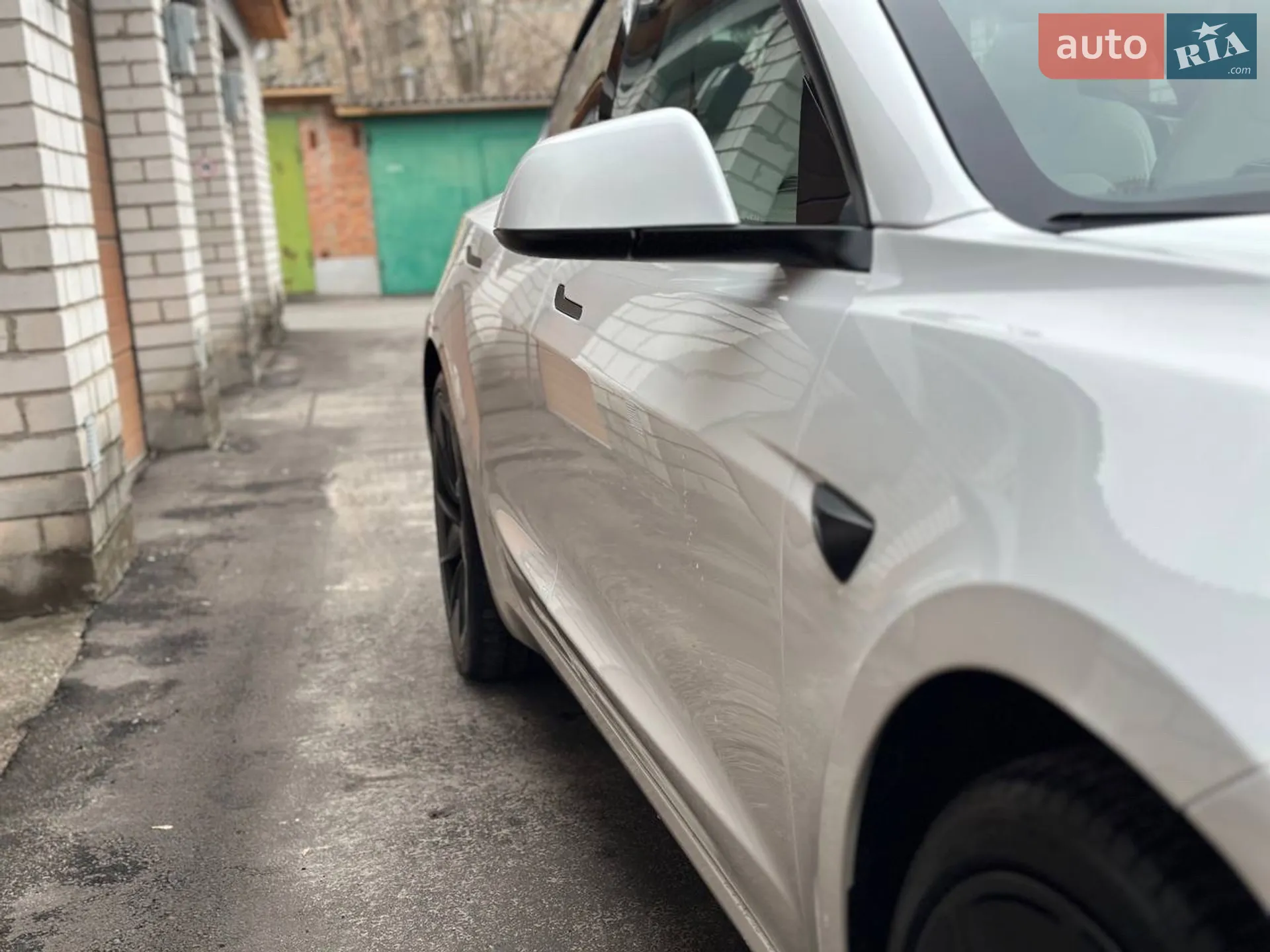 2025 Tesla Model 3 - мініатюра 21