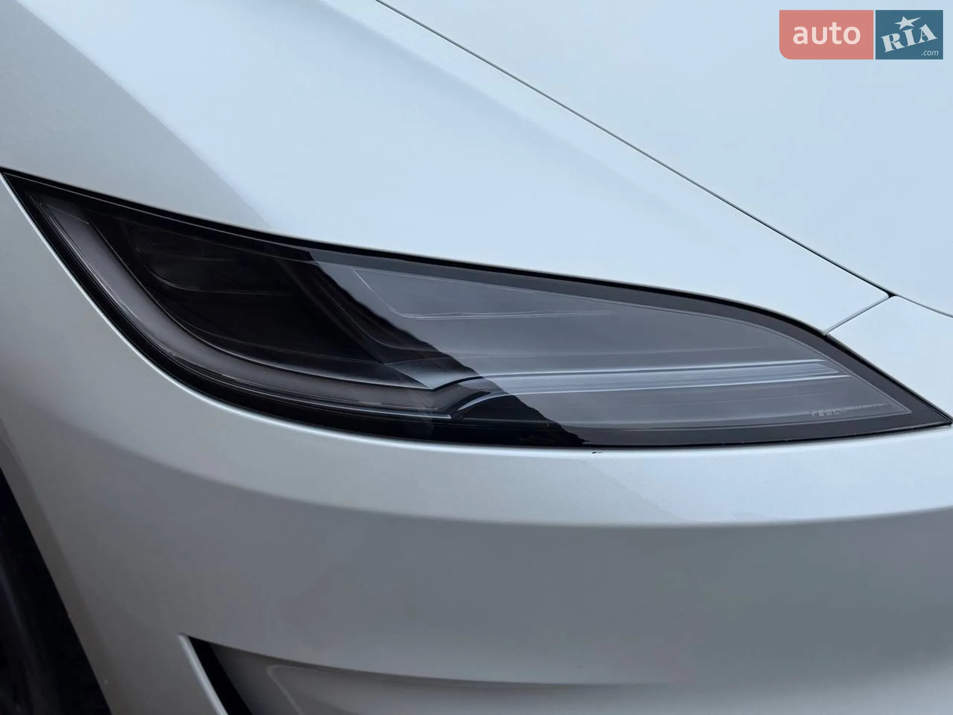 2025 Tesla Model 3 - мініатюра 27