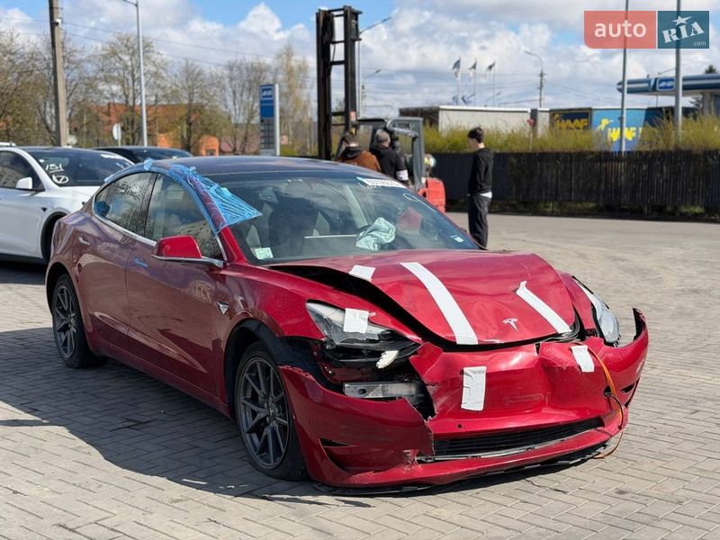 Седан Tesla Model 3 2018 в Луцьку фото 10 Седан Tesla Model 3 2018 в Луцьку
