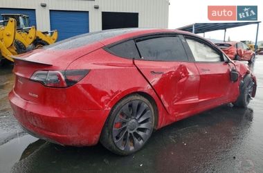 Седан Tesla Model 3 2021 в Киеве