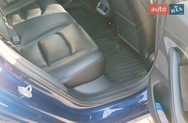 Седан Tesla Model 3 2019 в Києві