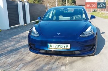 Седан Tesla Model 3 2019 в Києві