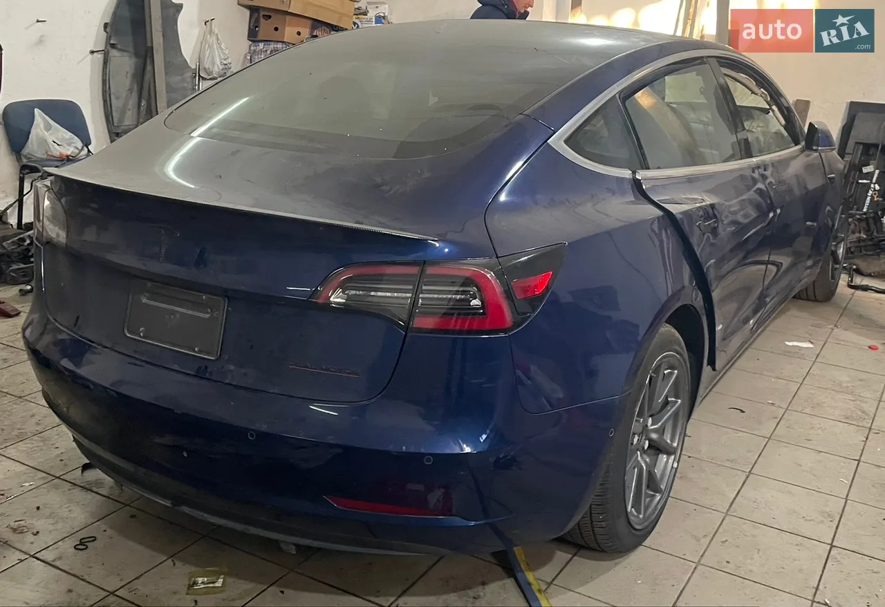 2019 Tesla Model 3 - мініатюра 16