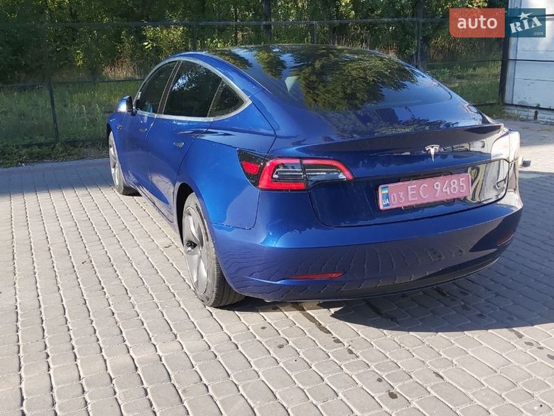 Седан Tesla Model 3 2019 в Кременчуге фото 5 Седан Tesla Model 3 2019 в Кременчуге
