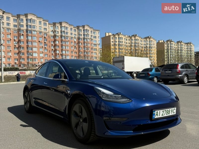 Седан Tesla Model 3 2018 в Киеве фото 2 Седан Tesla Model 3 2018 в Киеве