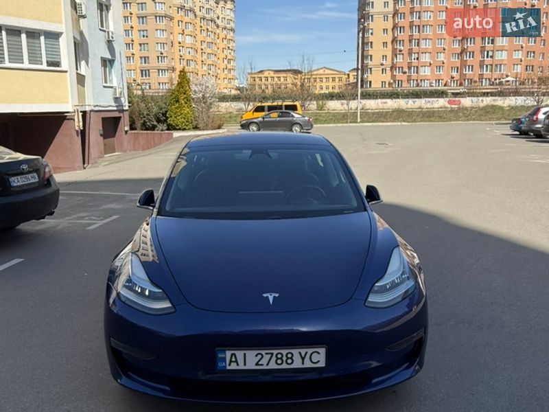 Седан Tesla Model 3 2018 в Киеве фото 15 Седан Tesla Model 3 2018 в Киеве