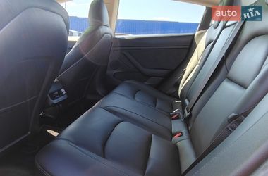 Седан Tesla Model 3 2023 в Кропивницком
