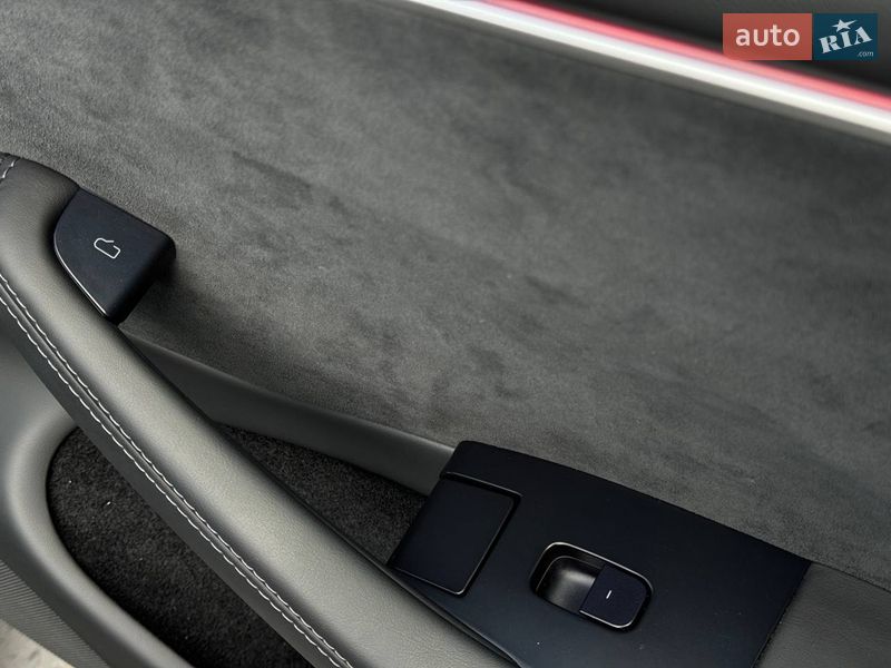 Седан Tesla Model 3 2024 в Рівному