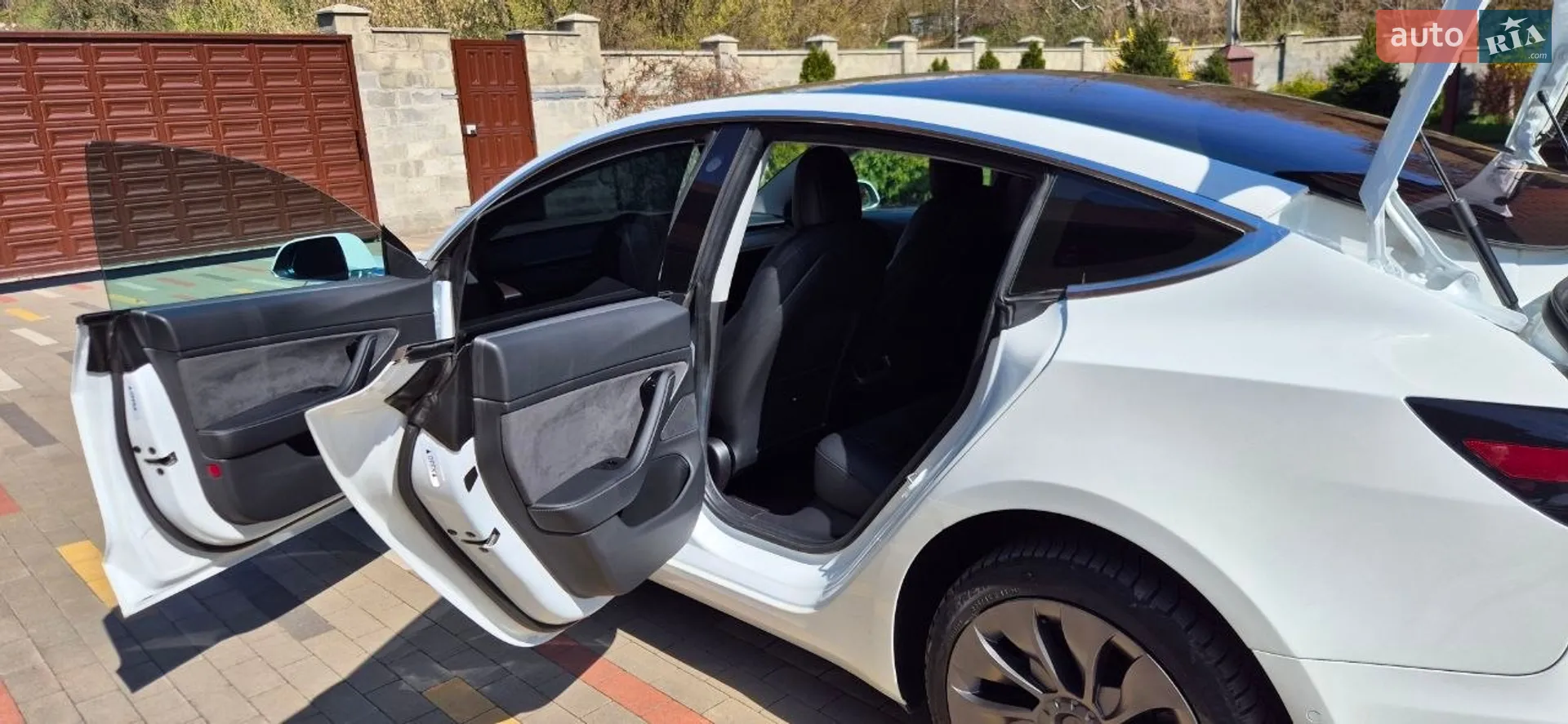 2020 Tesla Model 3 - мініатюра 10