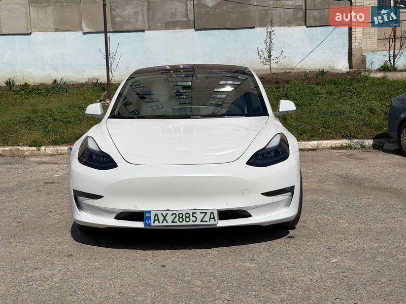 Седан Tesla Model 3 2018 в Харькове