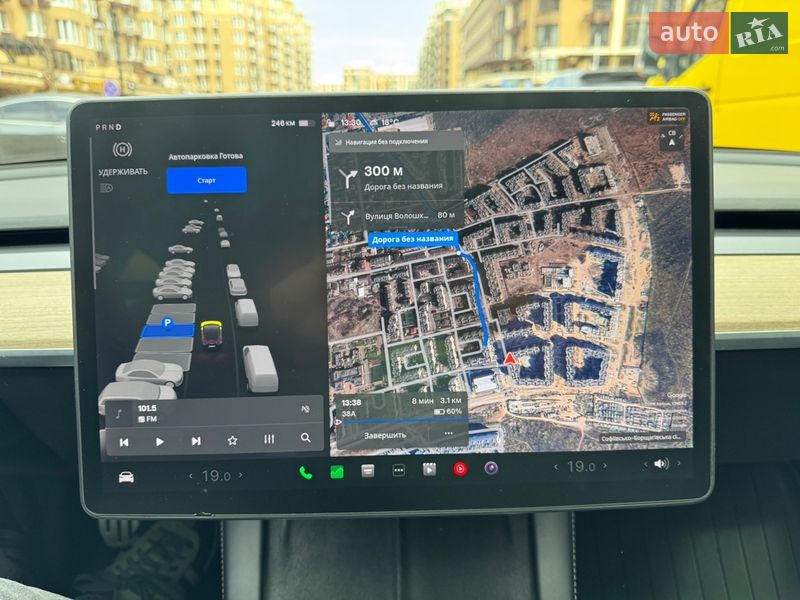 Седан Tesla Model 3 2022 в Києві