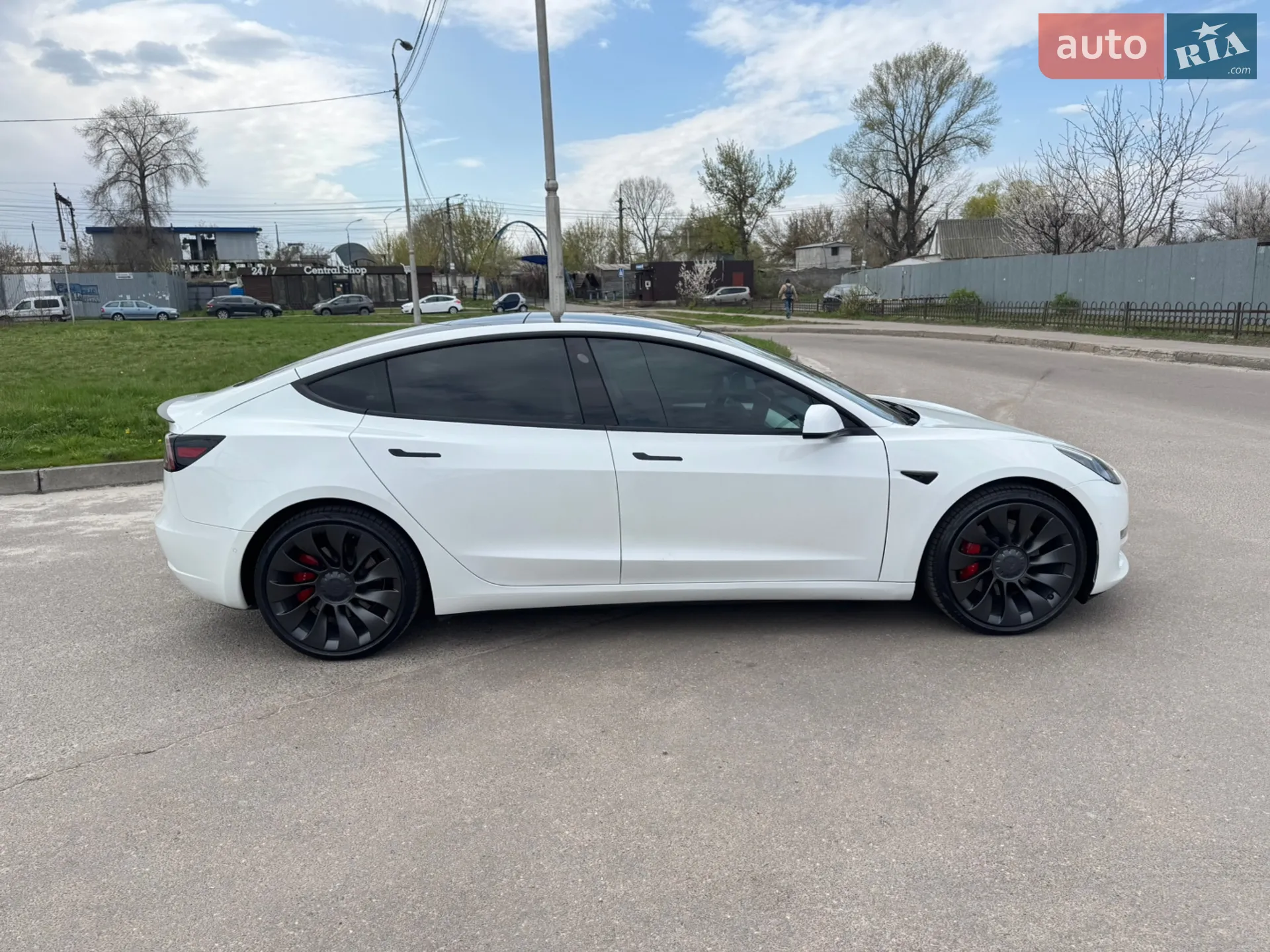 2022 Tesla Model 3 - мініатюра 8