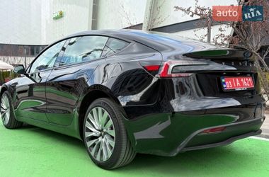 Седан Tesla Model 3 2024 в Києві