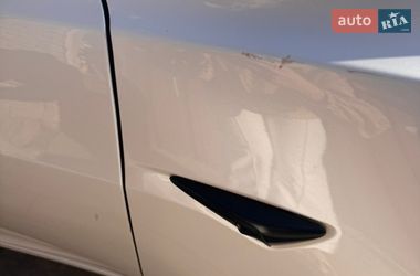 Седан Tesla Model 3 2022 в Львові