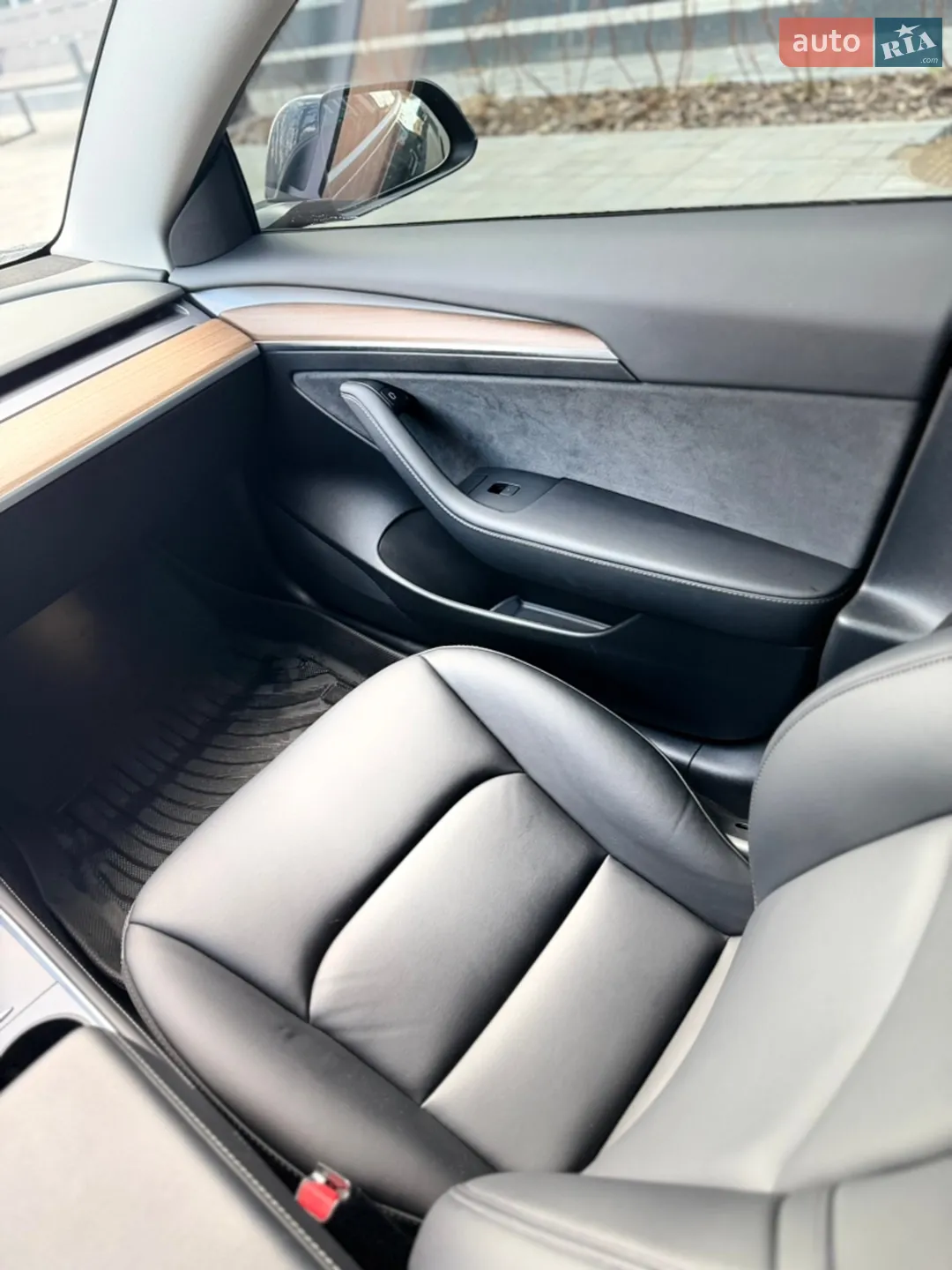 2022 Tesla Model 3 - мініатюра 17