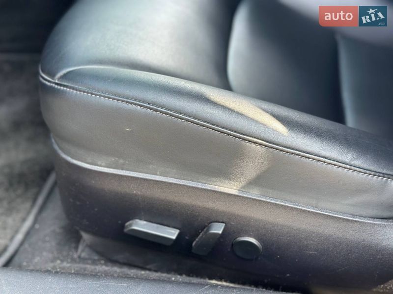 Седан Tesla Model 3 2018 в Днепре