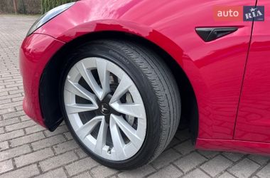Седан Tesla Model 3 2022 в Львові