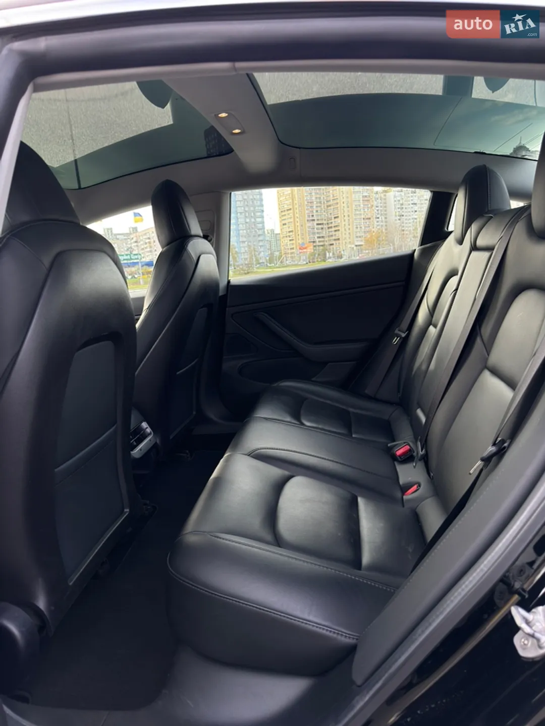 2019 Tesla Model 3 - мініатюра 13