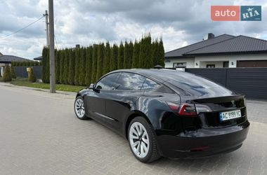 Седан Tesla Model 3 2022 в Луцке