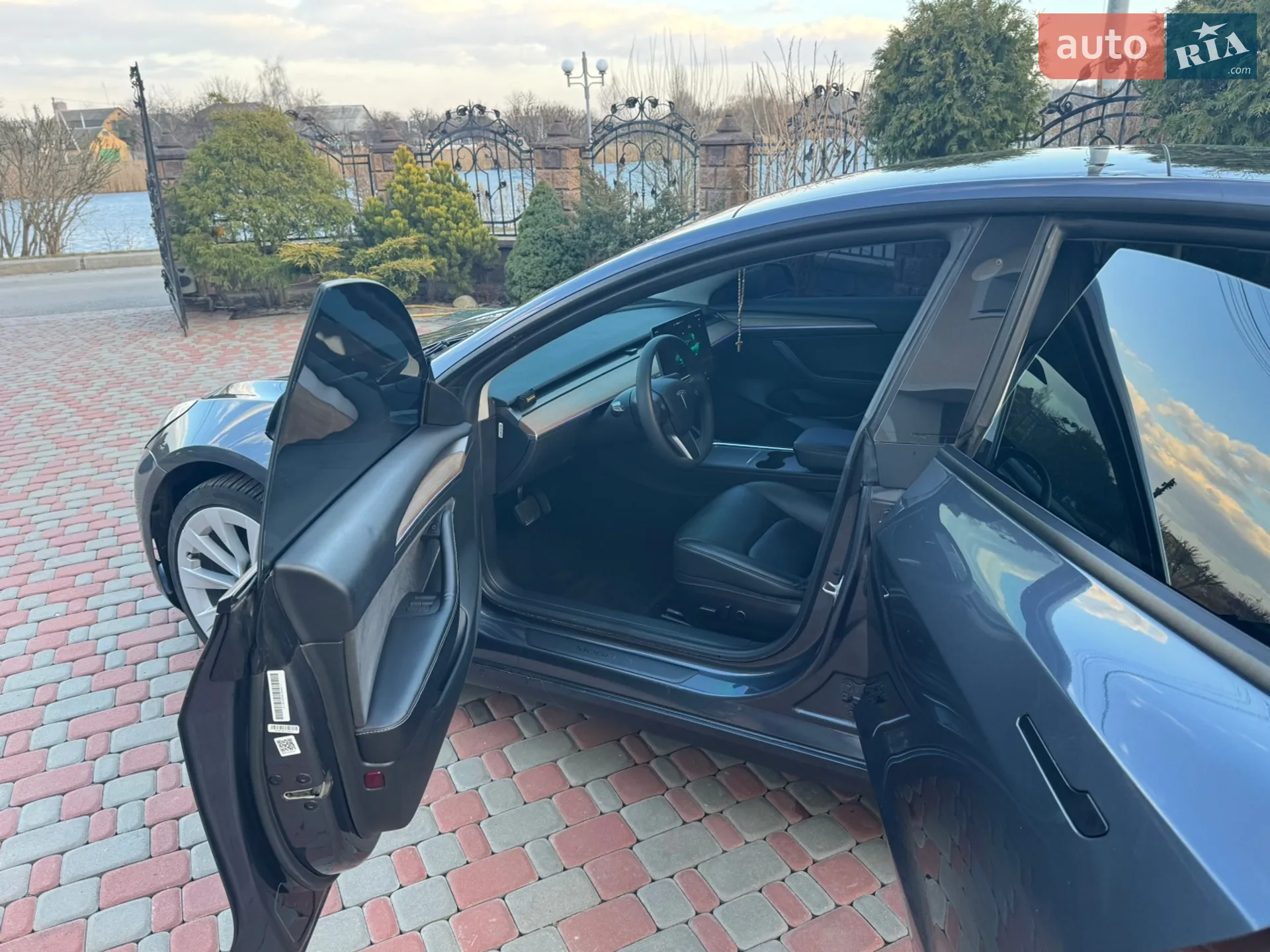 2022 Tesla Model 3 - мініатюра 8