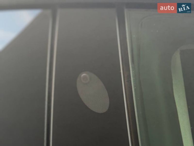 Седан Tesla Model 3 2021 в Львове